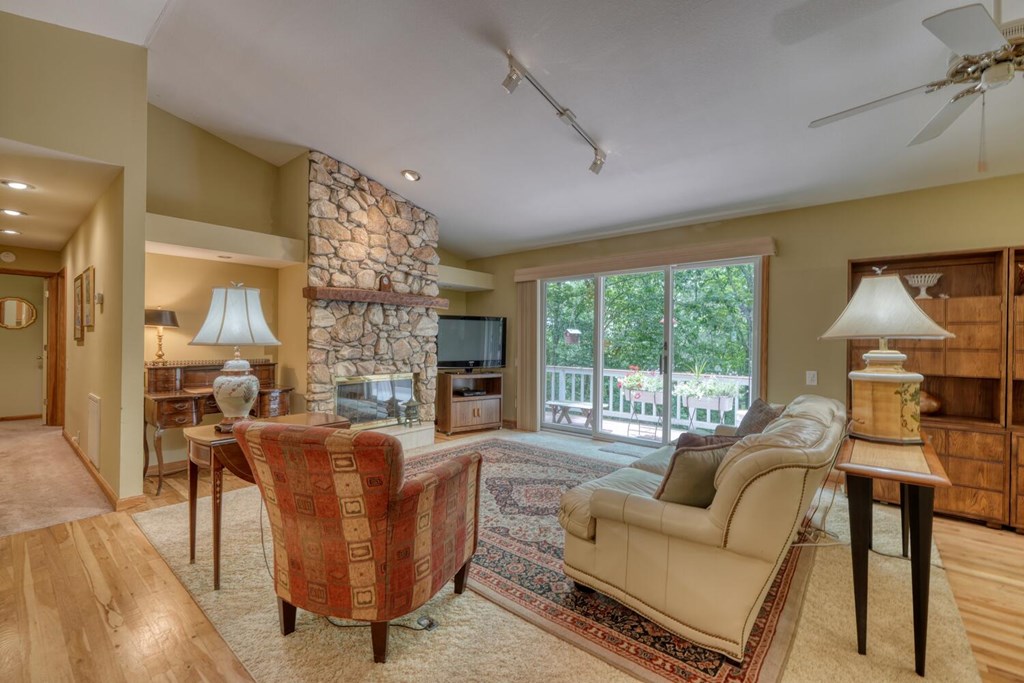 417010 Blairsville Residential