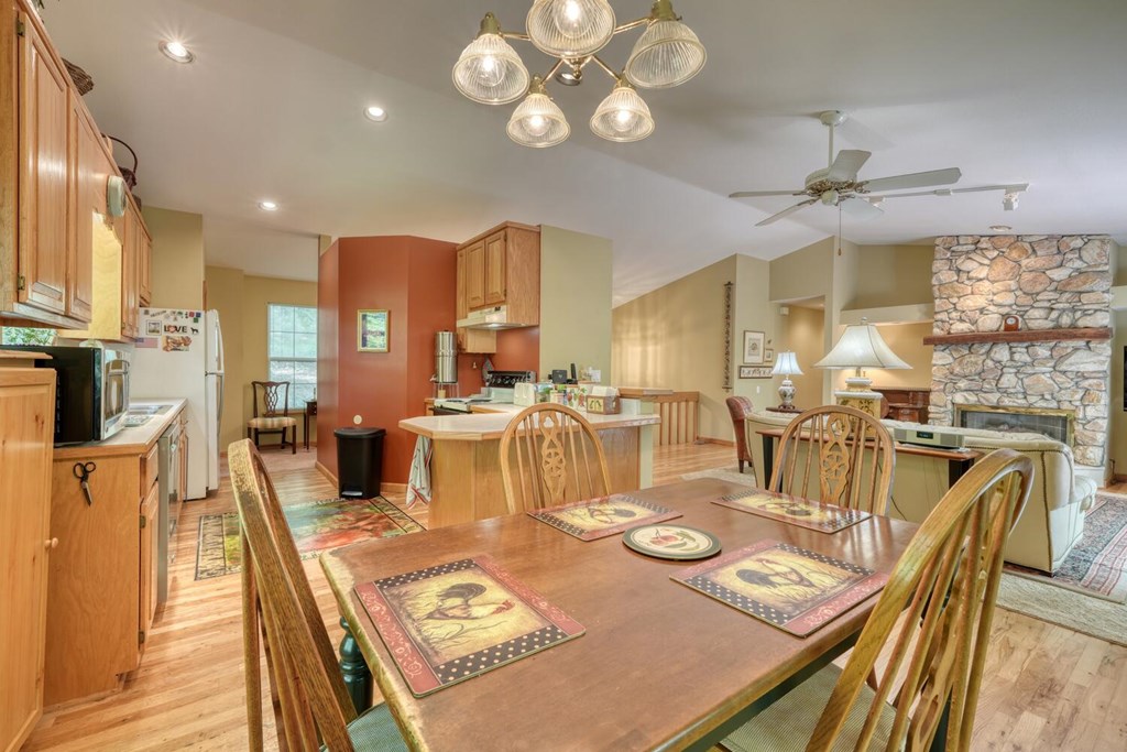 417010 Blairsville Residential