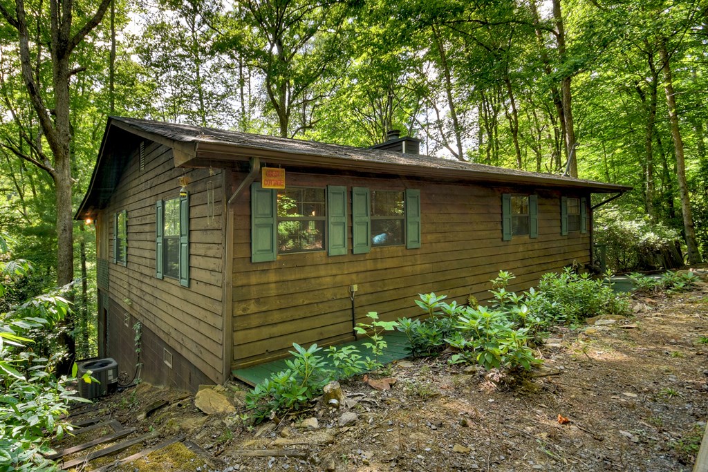 417012 Mineral Bluff Residential