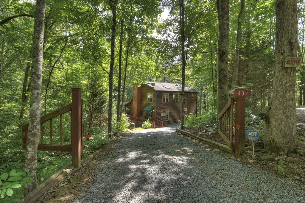 417012 Mineral Bluff Residential