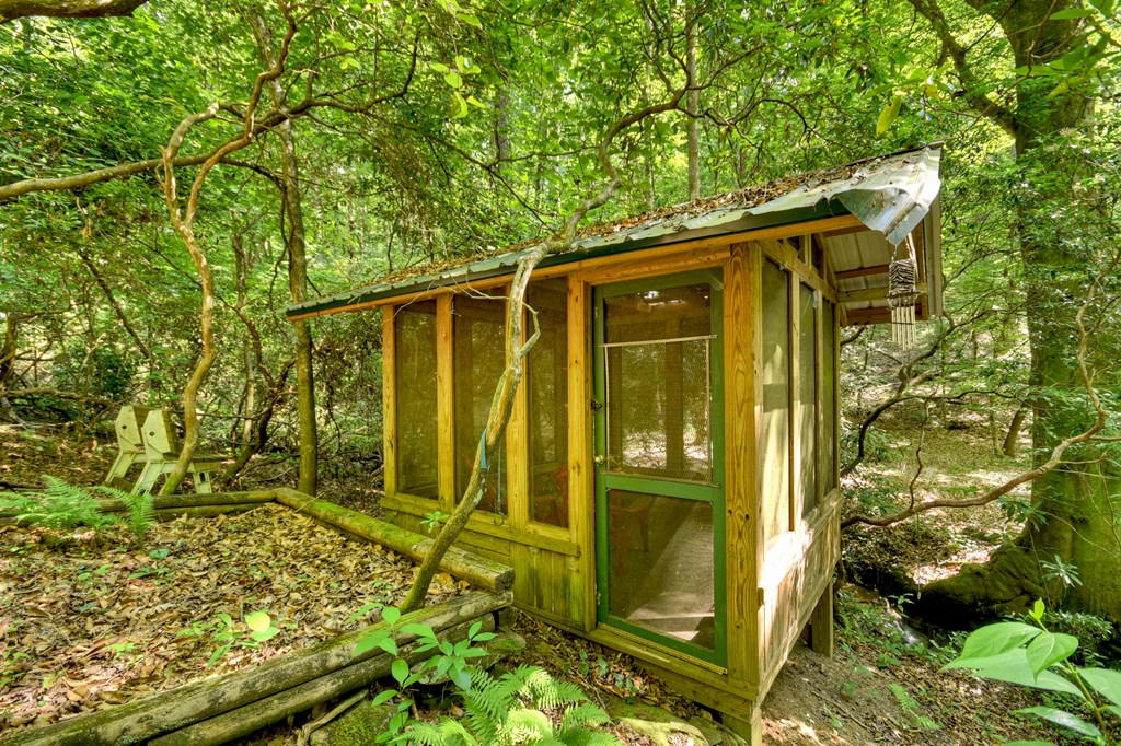 417012 Mineral Bluff Residential