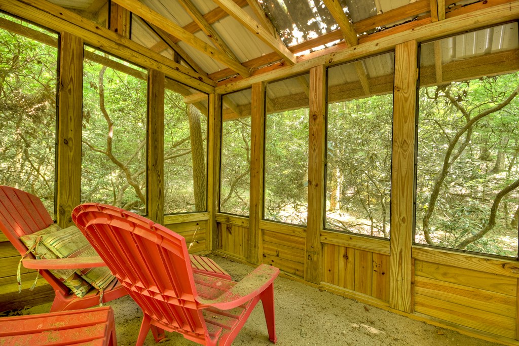 417012 Mineral Bluff Residential