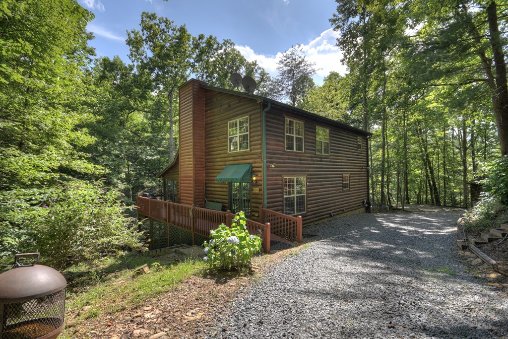 417012 Mineral Bluff Residential