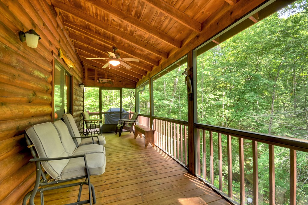 417012 Mineral Bluff Residential