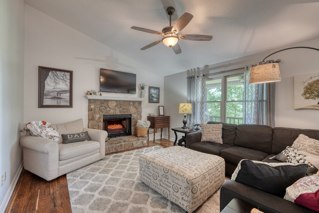 417015 Hiawassee Residential