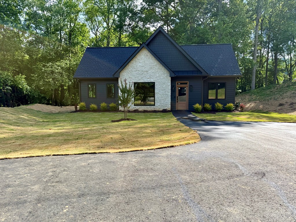 417017 Hiawassee Residential
