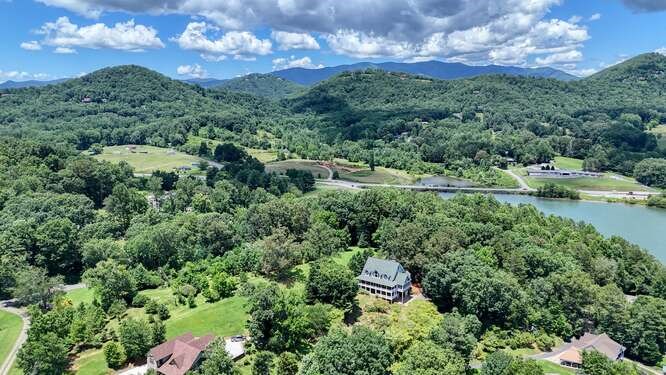 417020 Hayesville Residential