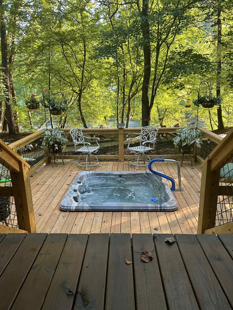 417022 Ellijay Residential