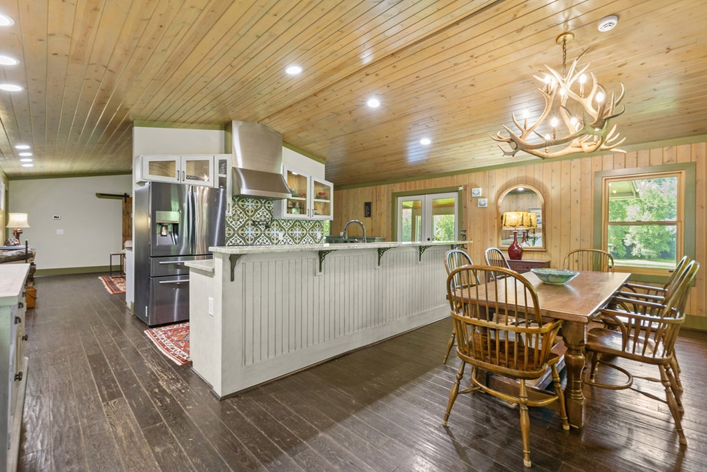 417025 Clayton Residential