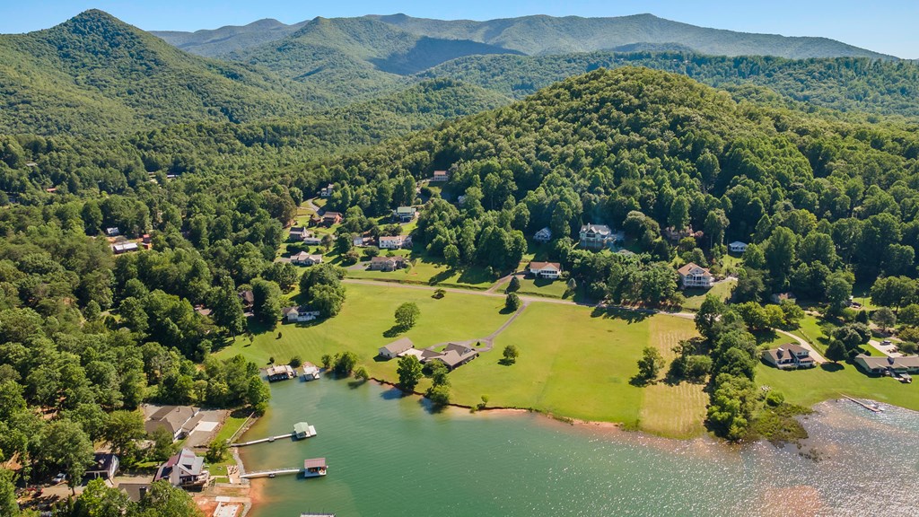 417032 Hiawassee Residential