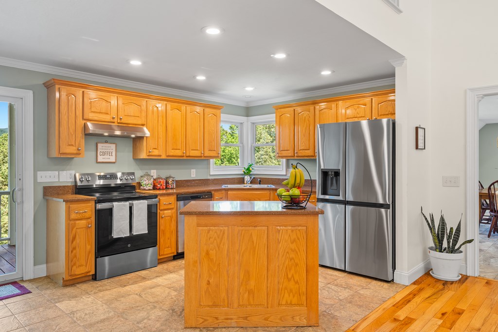 417032 Hiawassee Residential