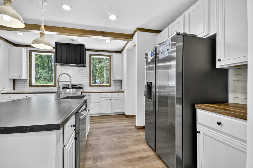 417033 Blue Ridge Residential