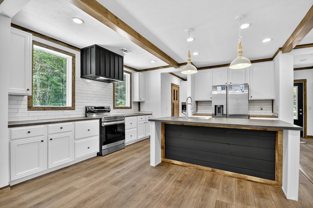 417033 Blue Ridge Residential