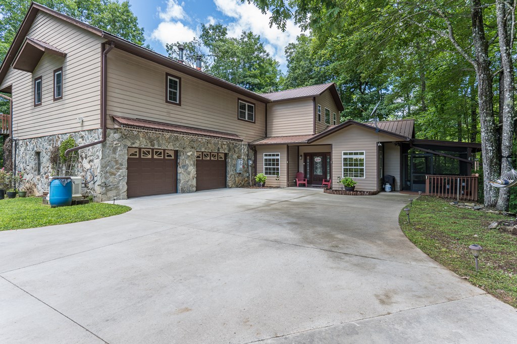 417034 Murphy Residential