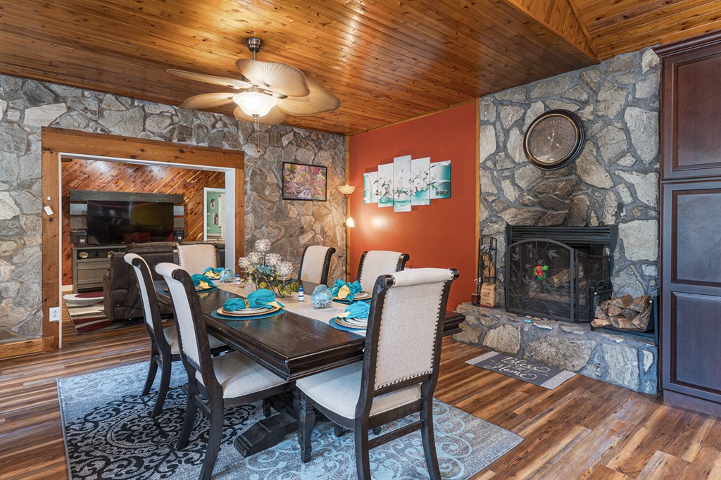417034 Murphy Residential