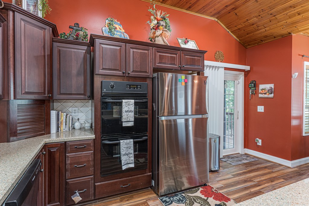 417034 Murphy Residential