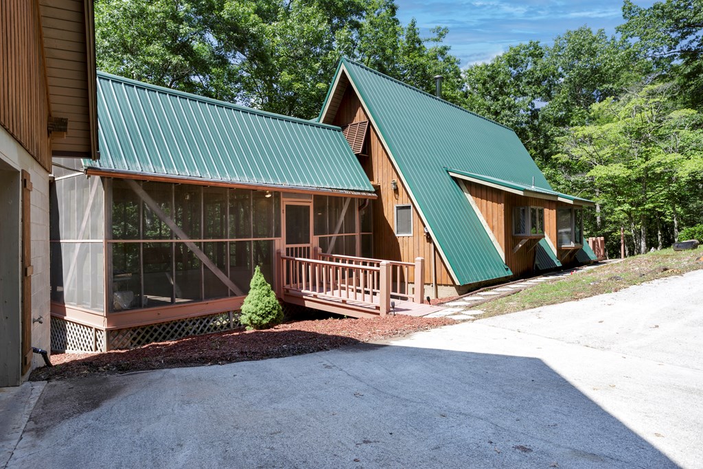 417041 Brasstown Residential