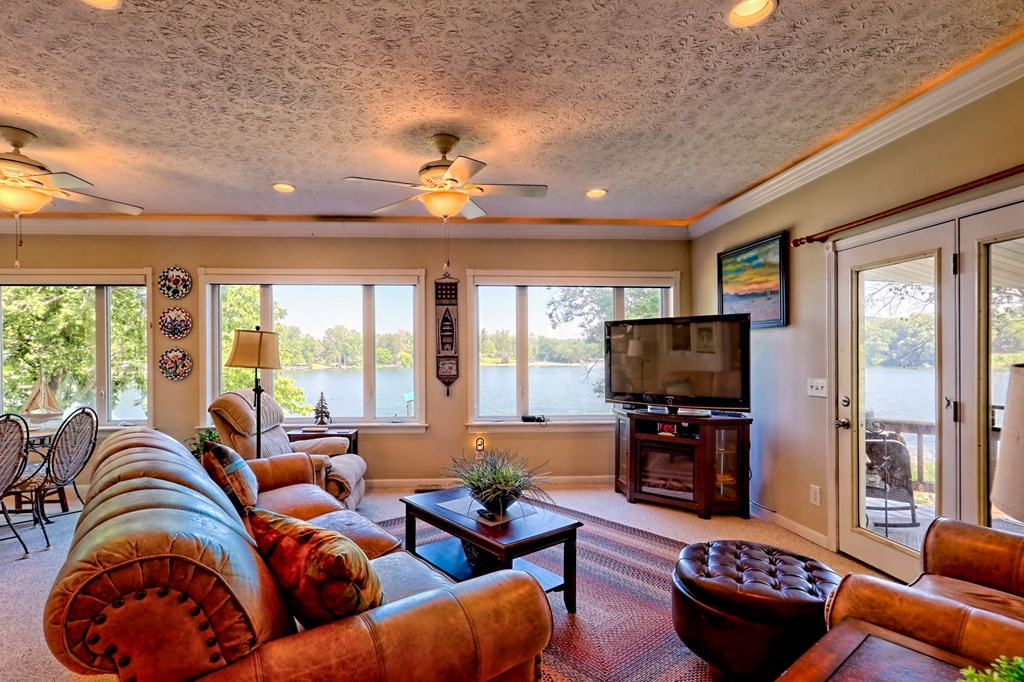 417045 Blairsville Residential