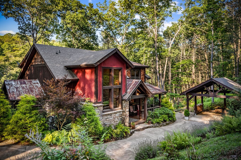417047 Blue Ridge Residential