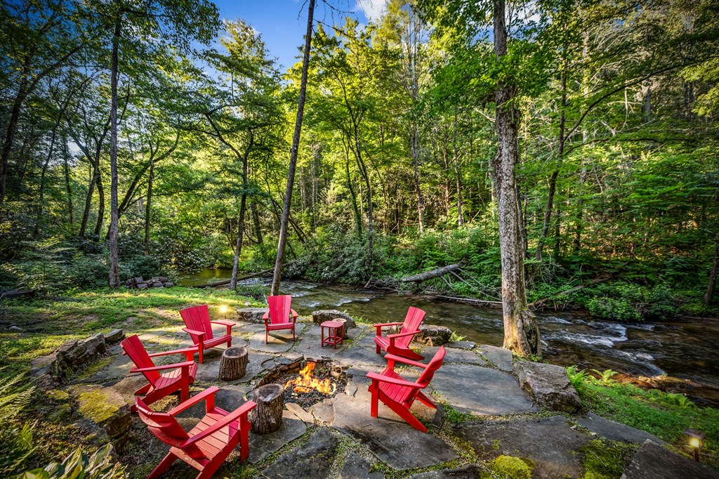 417047 Blue Ridge Residential