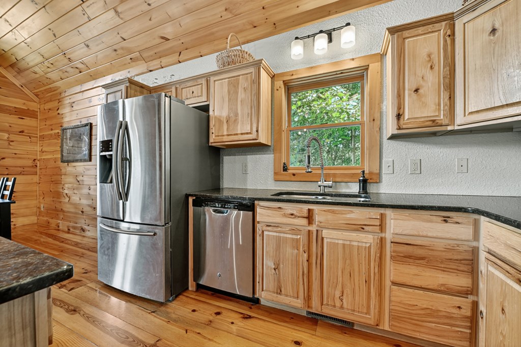 417054 Morganton Residential