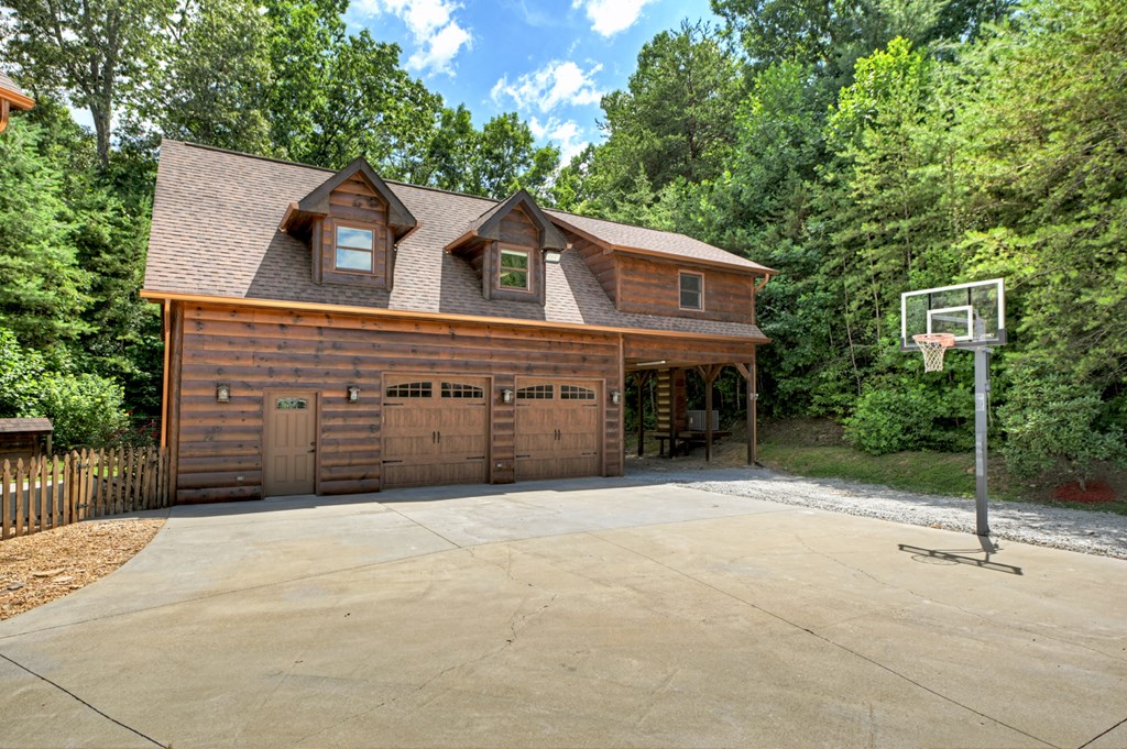 417054 Morganton Residential
