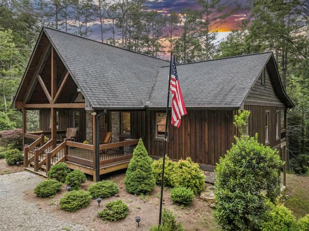 417056 Morganton Residential