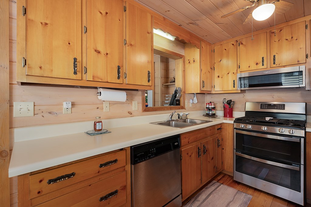 417061 Ellijay Residential