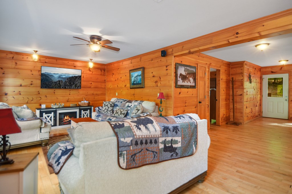 417075 Ellijay Residential