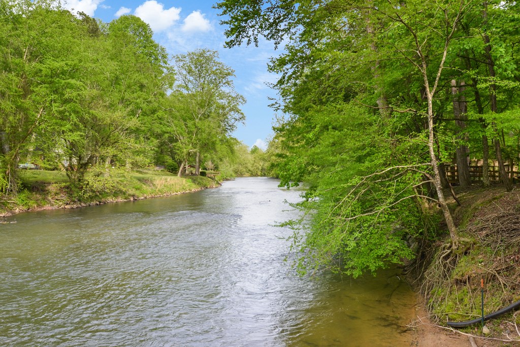 417075 Ellijay Residential