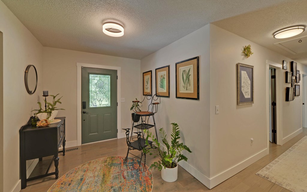 417076 Murphy Residential