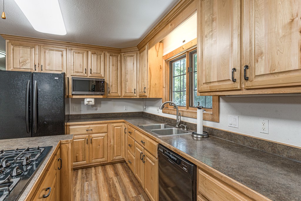 417094 Murphy Residential
