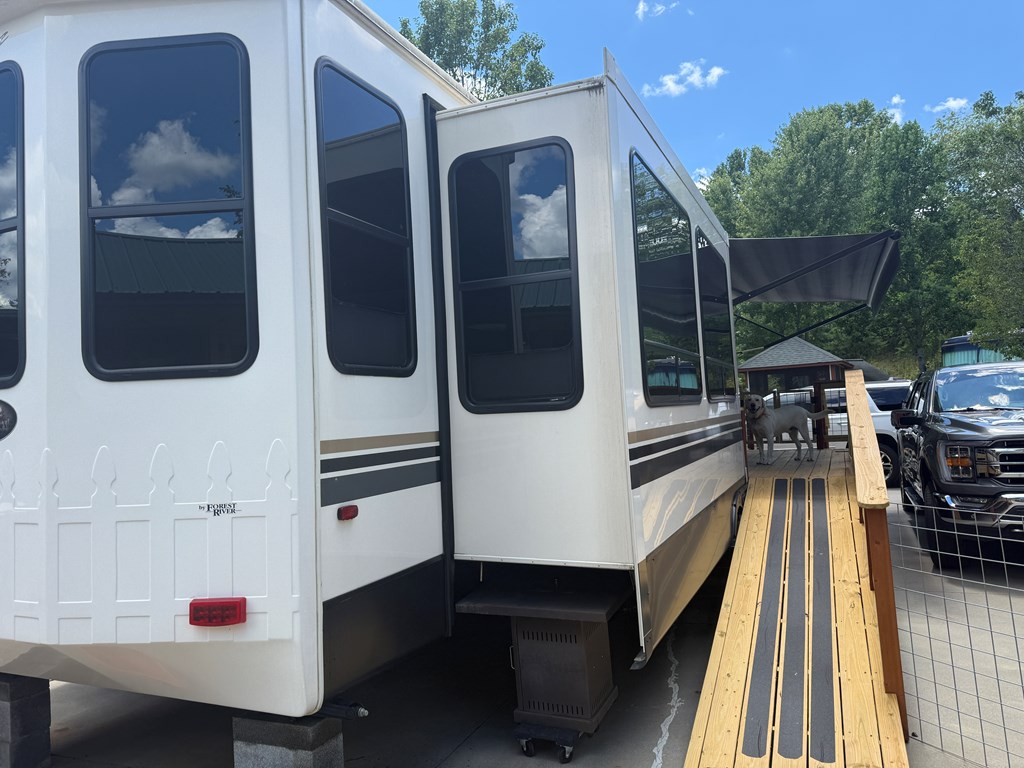 417095 Blairsville Residential