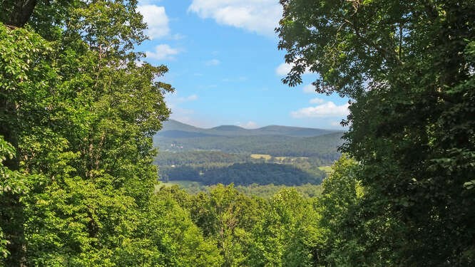 417098 Blairsville Residential