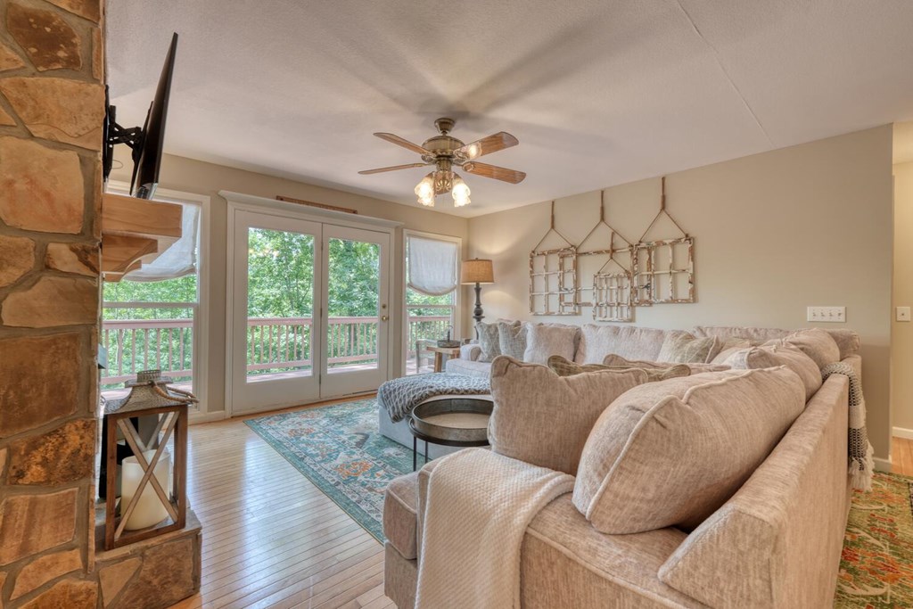 417107 Hiawassee Residential