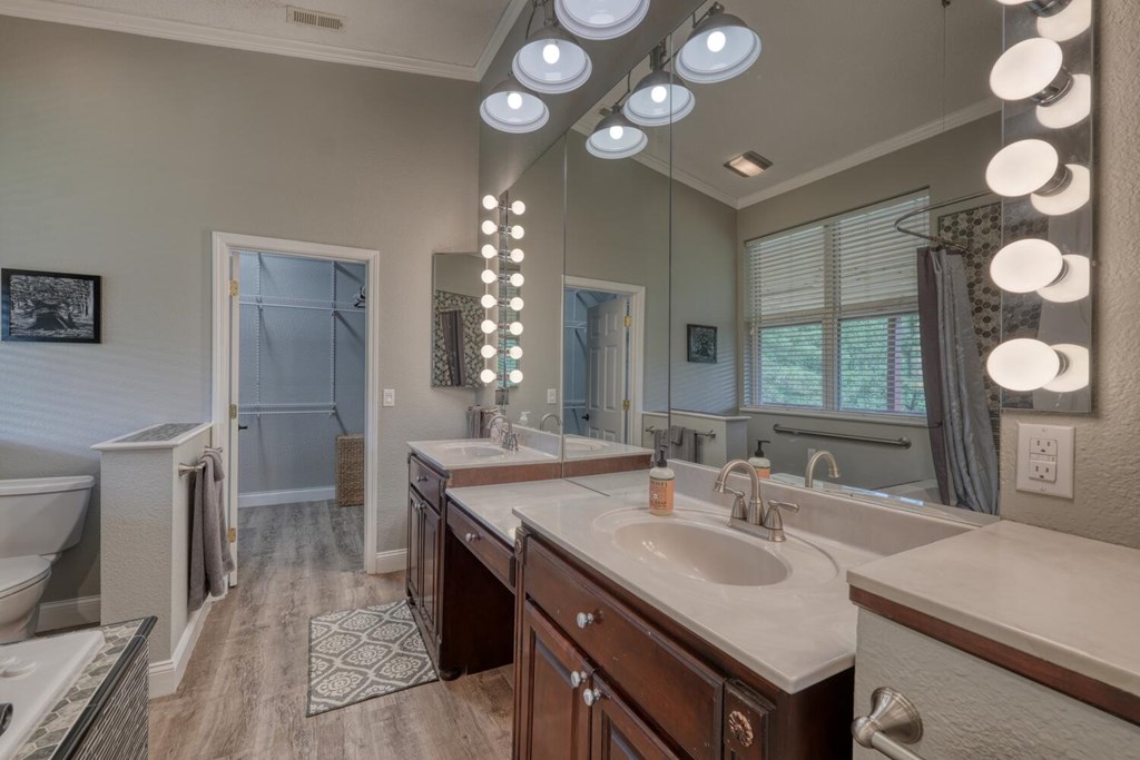 417116 Hayesville Residential