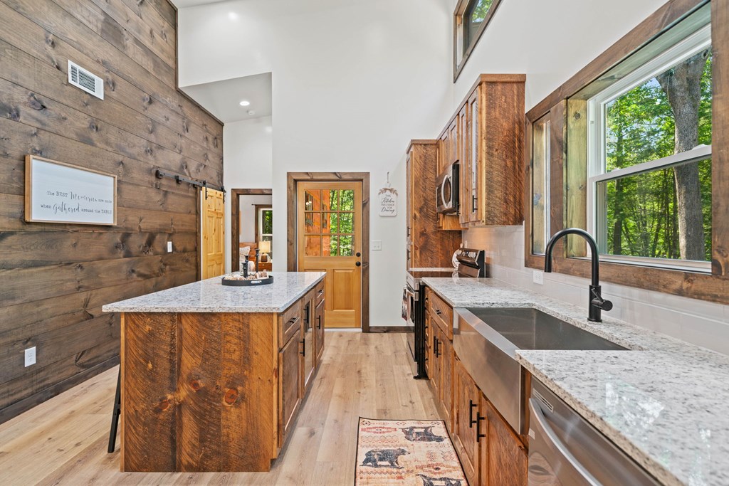 417121 Ellijay Residential