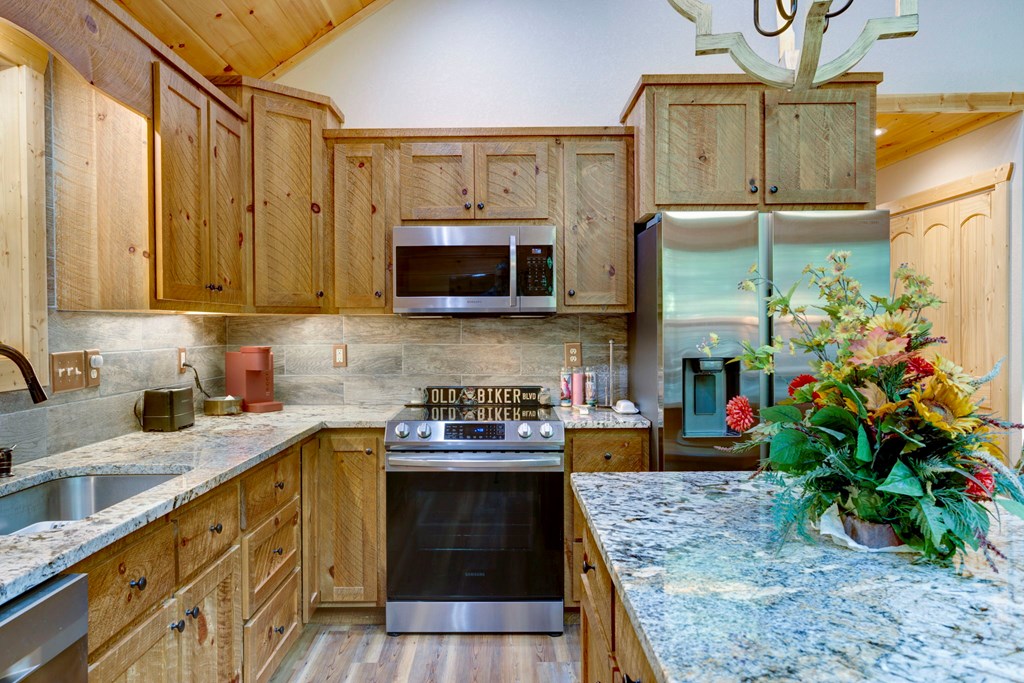 417124 Murphy Residential