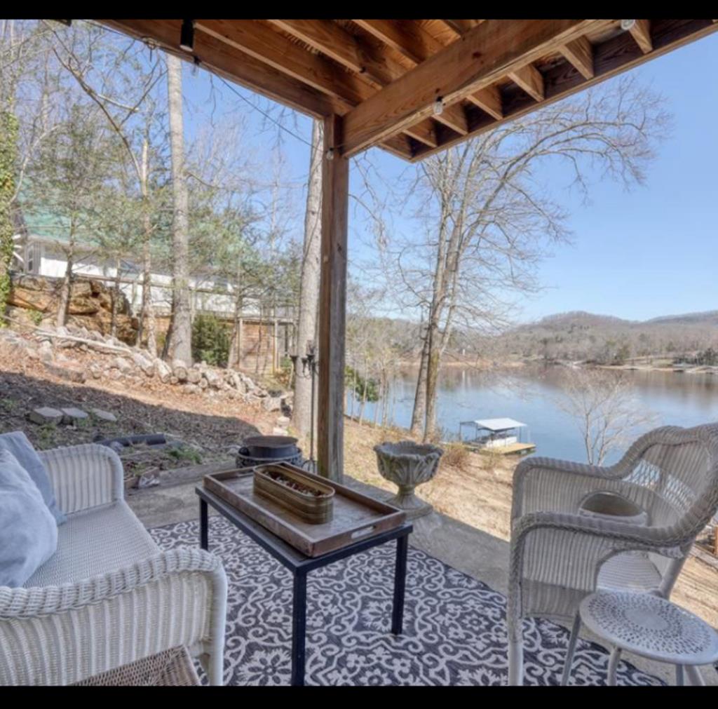 417136 Hayesville Residential