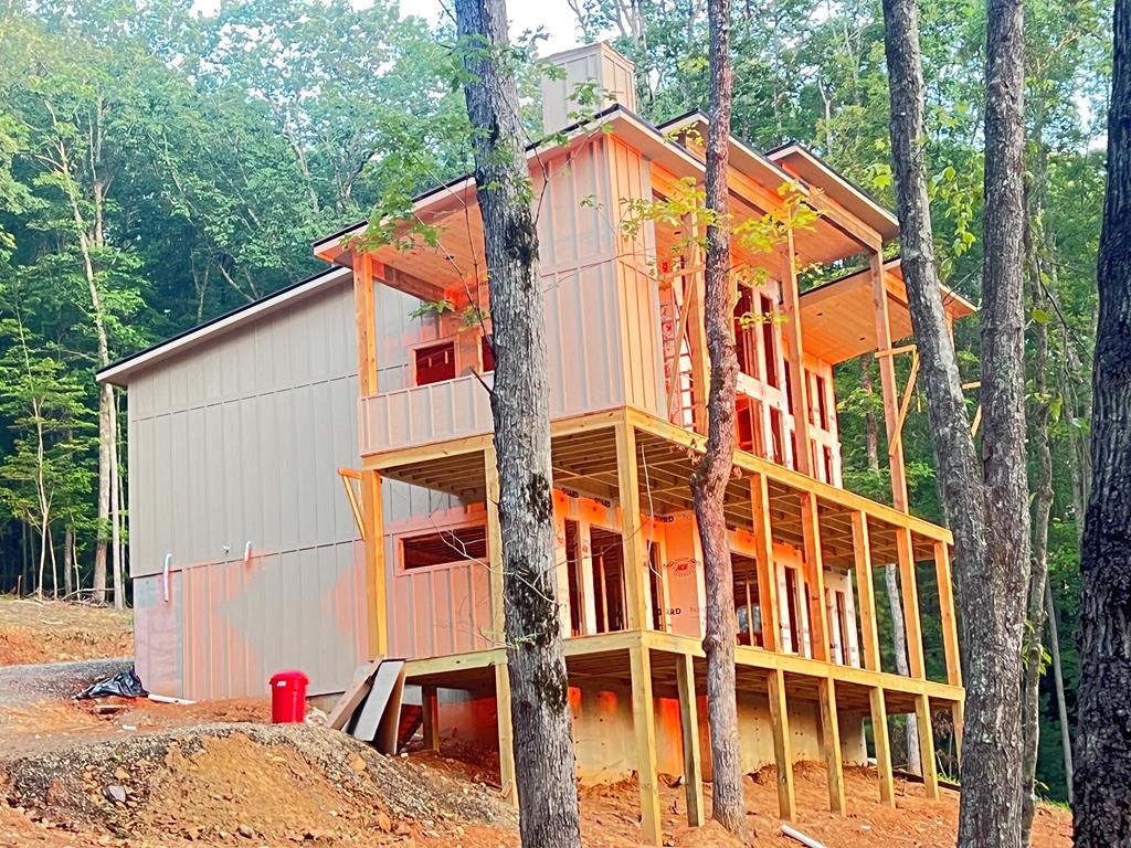 417142 Blue Ridge 