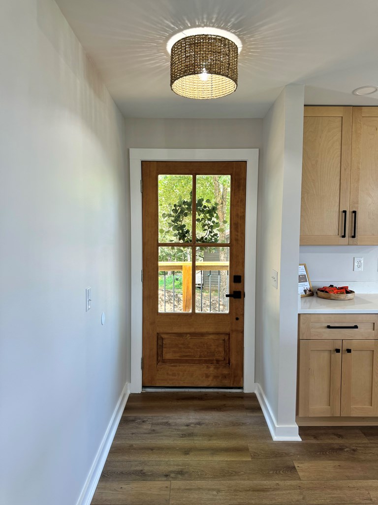 417143 Young Harris Residential