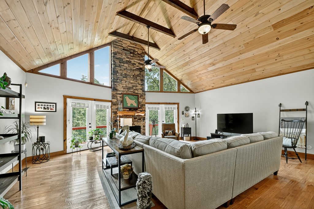 417144 Mineral Bluff Residential