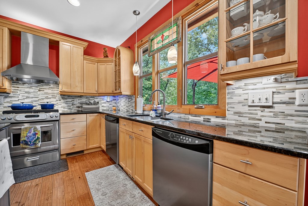 417144 Mineral Bluff Residential