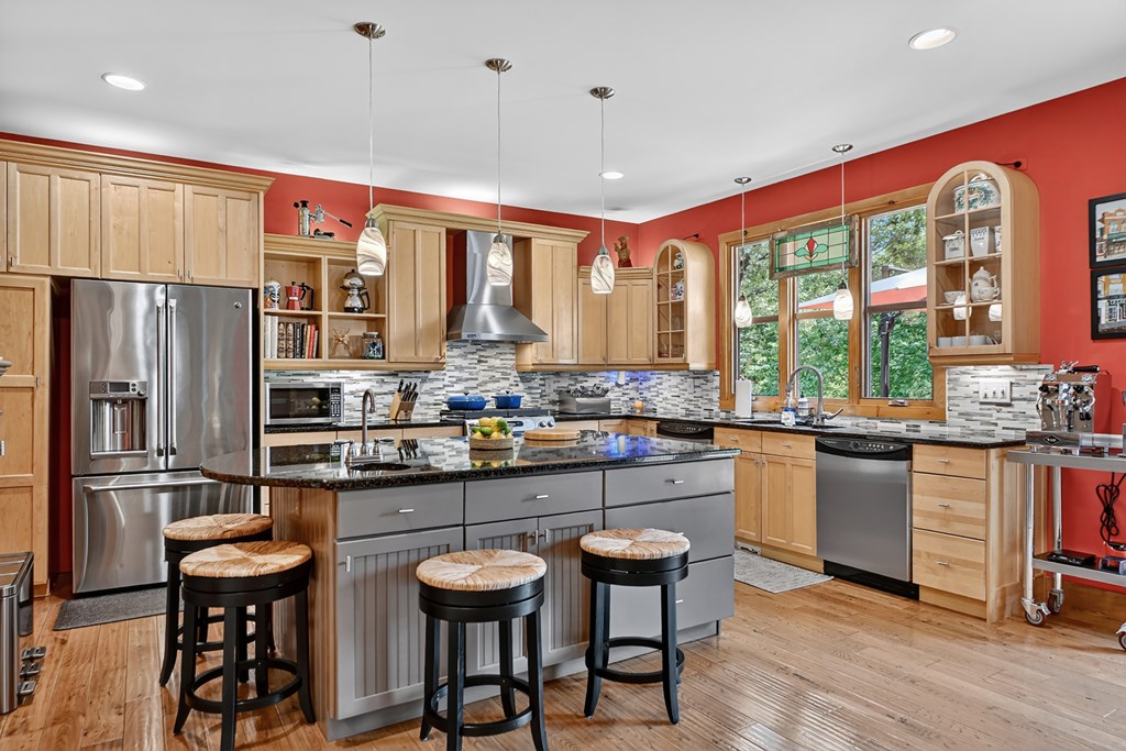 417144 Mineral Bluff Residential