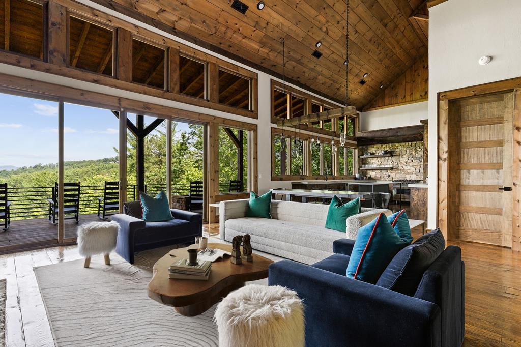 417147 Morganton Residential