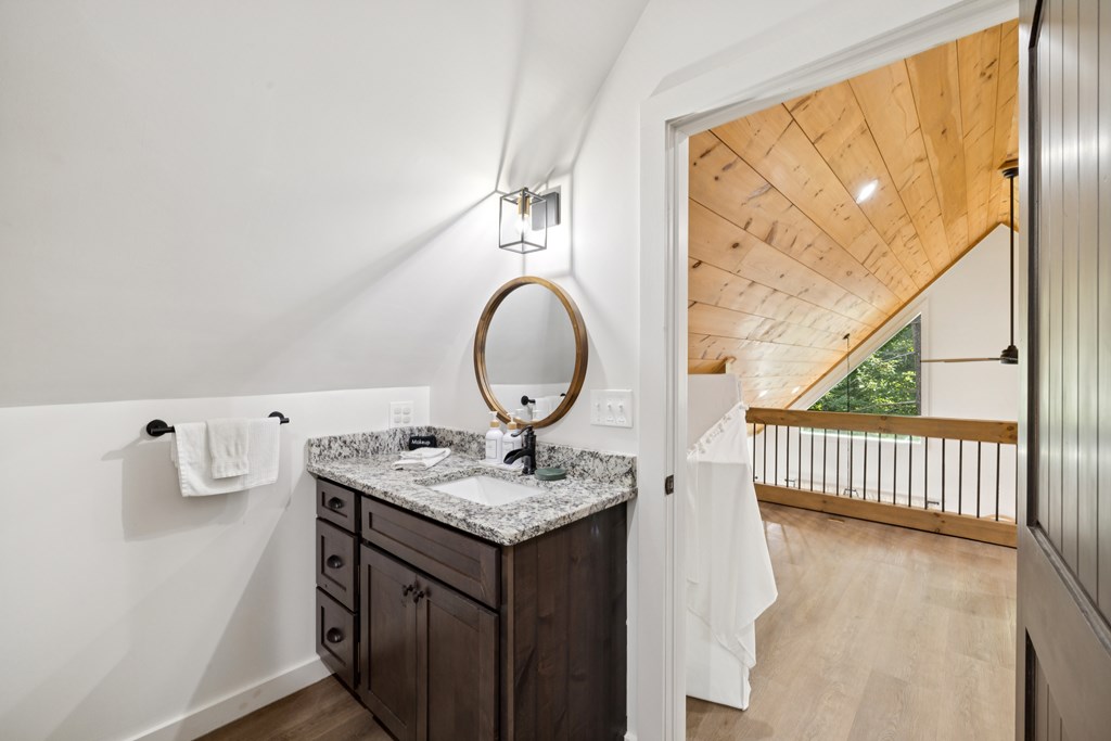 417148 Mineral Bluff Residential