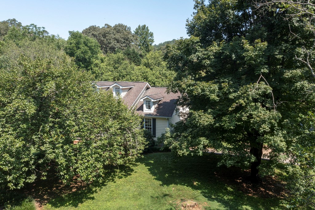 417150 Hayesville Residential
