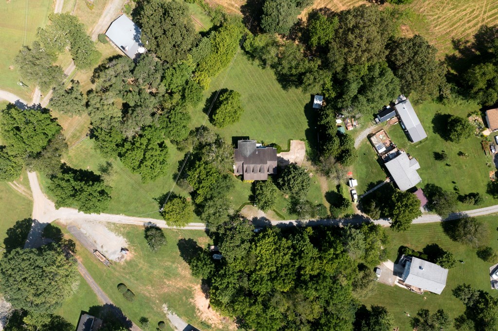 417150 Hayesville Residential