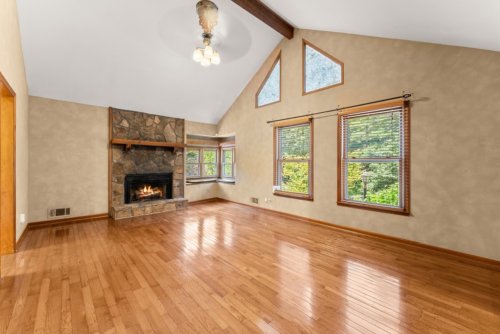 417153 Dahlonega Residential