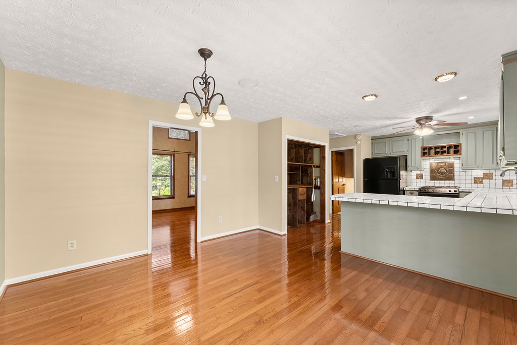 417153 Dahlonega Residential